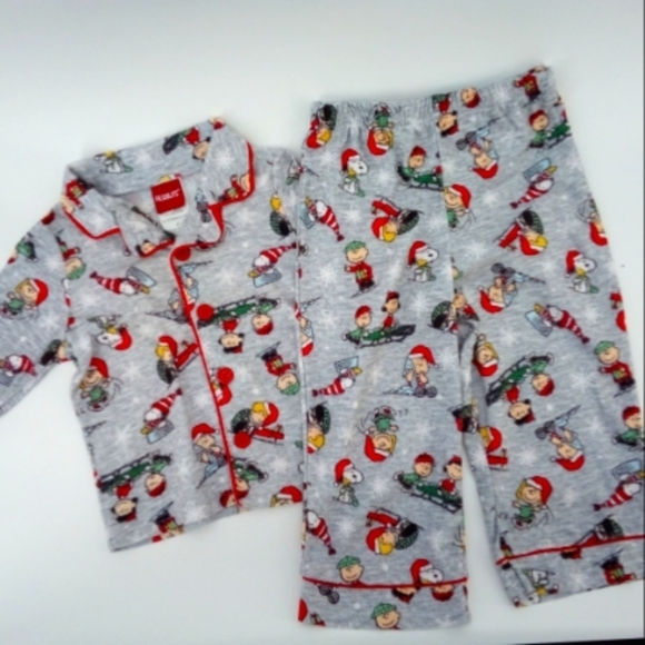 Peanuts Christmas Gray Characters Pajama Set 2T Long Sleeve Warm 2 Piece Set - Picture 10 of 10